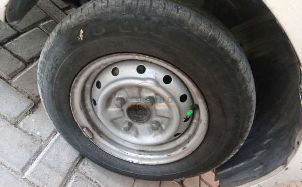 DAIHATSU XENIA