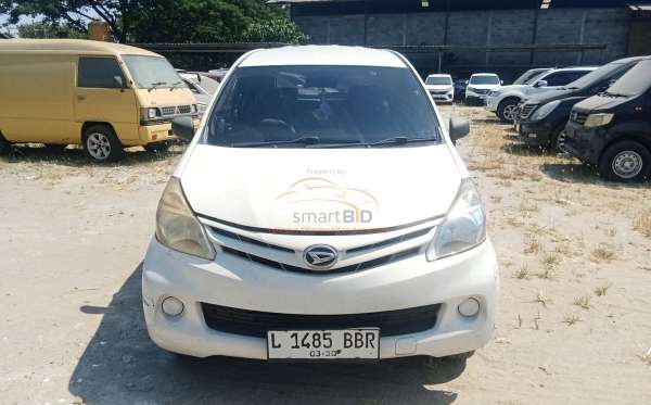DAIHATSU XENIA