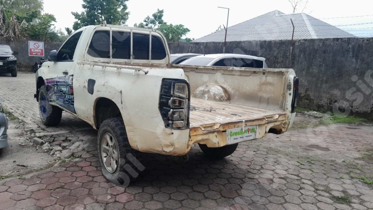 MITSUBISHI  TRITON HDX SC