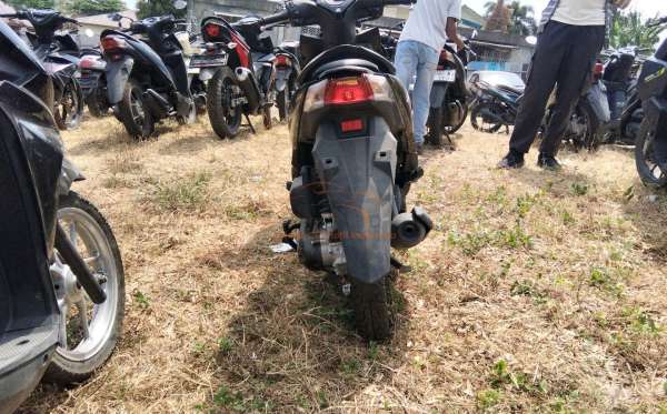 HONDA  BEAT