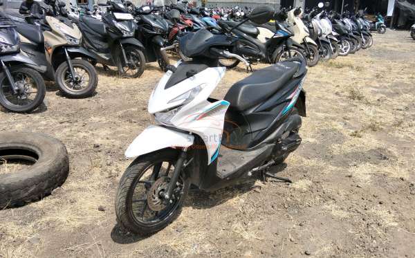 HONDA  BEAT