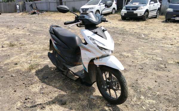 HONDA  BEAT