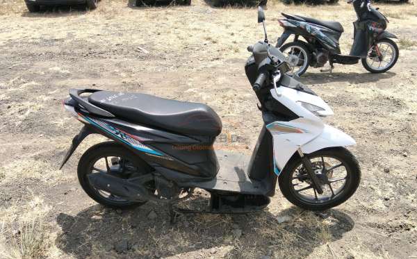 HONDA  BEAT