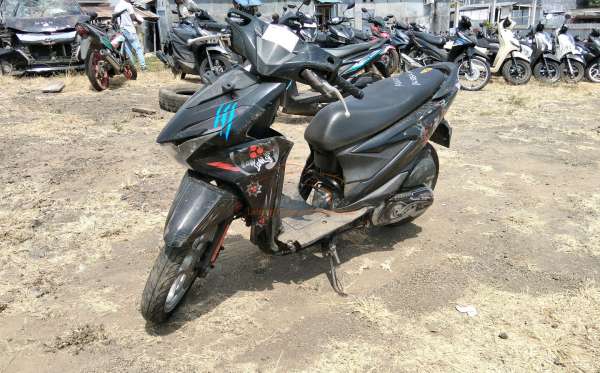 HONDA  BEAT