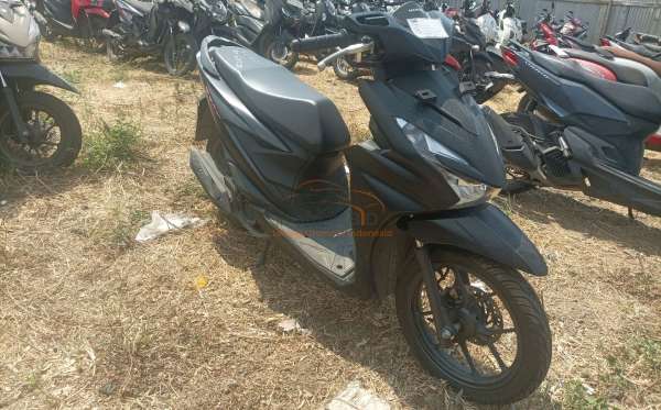 HONDA  BEAT
