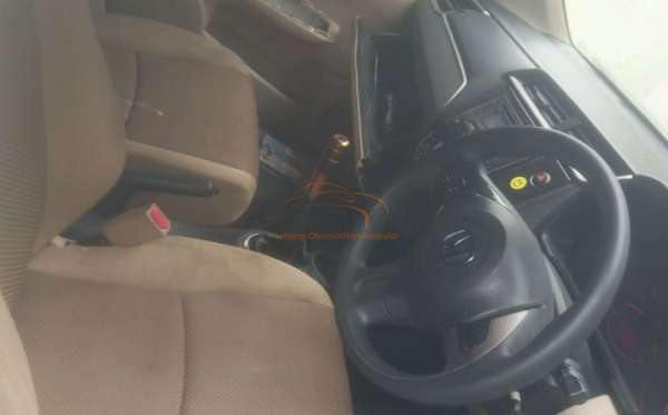 HONDA  BRIO  SATYA DD1 1.2 E