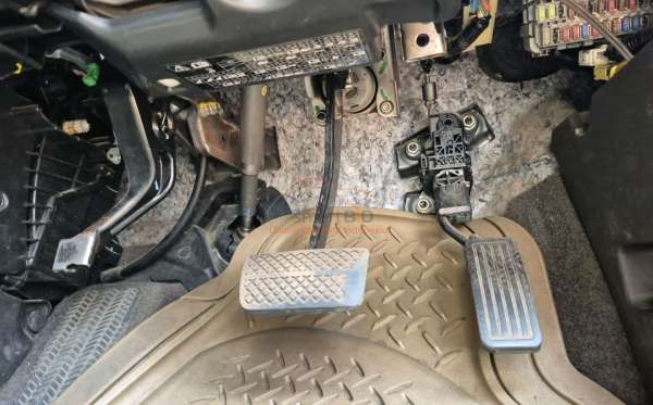 HONDA CR-V RM3 2WD 2.4