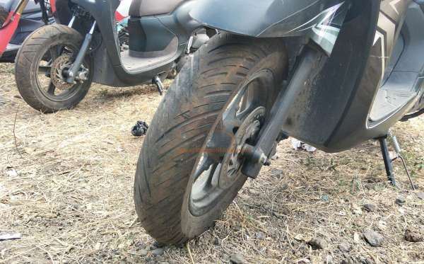 HONDA  GENIO