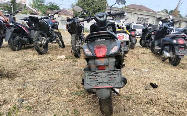 HONDA  GENIO