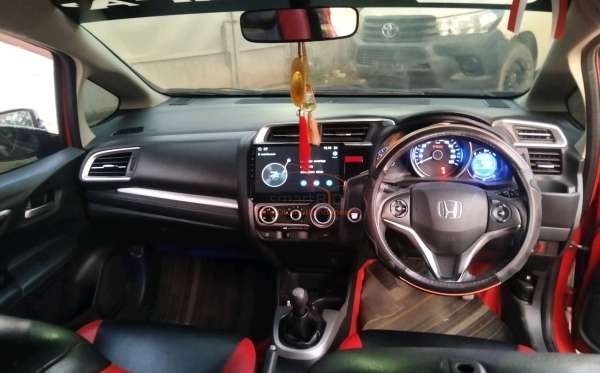 HONDA JAZZ
