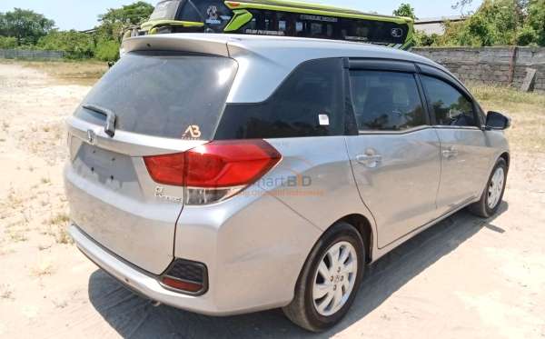 HONDA  MOBILIO  DD4 1.5E