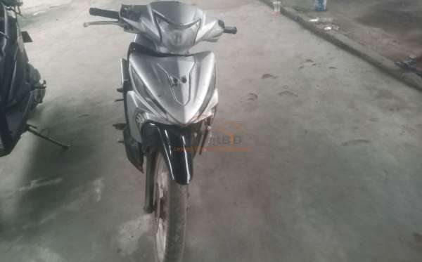 HONDA  REVO