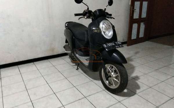 HONDA SCOOPY FI