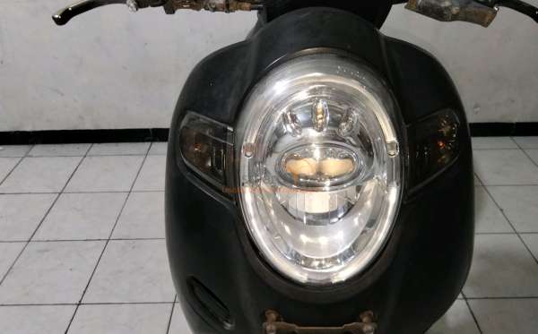 HONDA SCOOPY FI