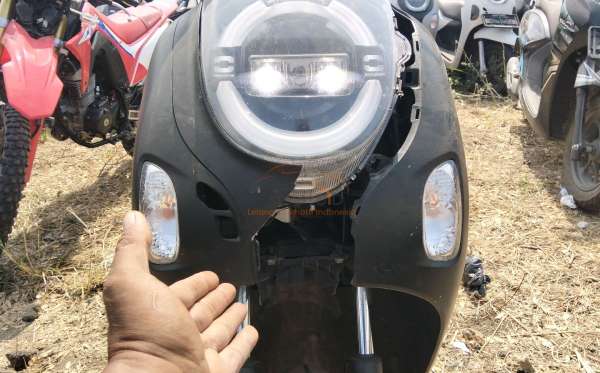 HONDA SCOOPY PRESTIGE