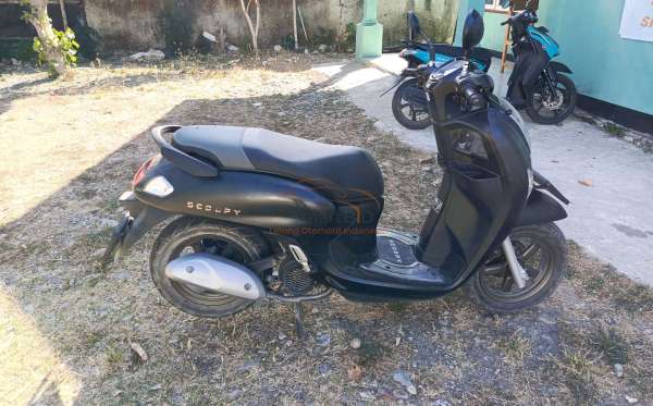 HONDA SCOOPY PRESTIGE