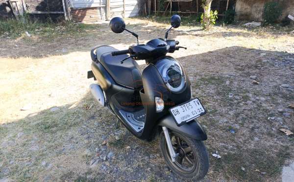 HONDA SCOOPY PRESTIGE