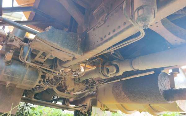 MERCEDES BENZ AXOR 2528 CH (6X4)