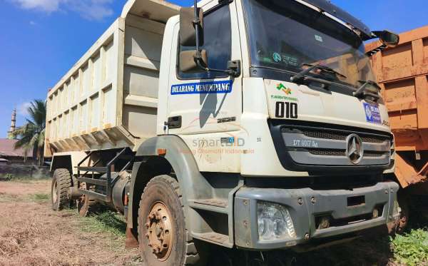 MERCEDES BENZ AXOR 2528 CH (6X4)