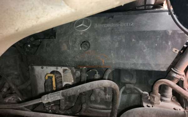 MERCEDES BENZ AXOR 2528 CH (6X4)