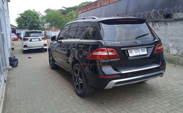 MERCEDES BENZ ML 400