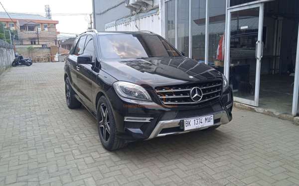 MERCEDES BENZ ML 400