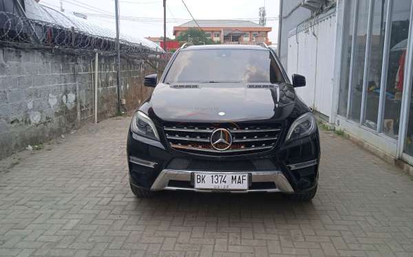MERCEDES BENZ ML 400