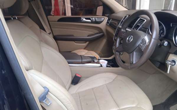 MERCEDES BENZ ML 400
