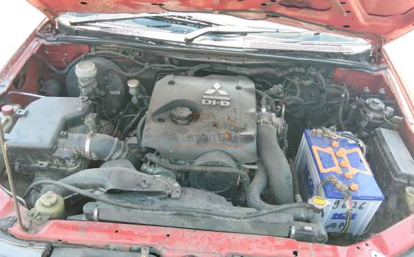 MITSUBISHI  STRADA  CR 2.5