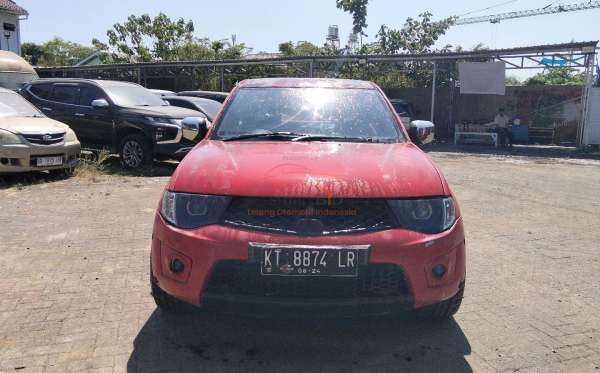 MITSUBISHI  STRADA  CR 2.5