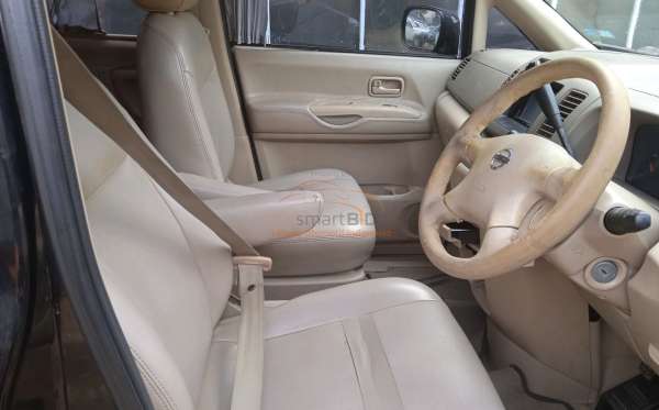 NISSAN  SERENA  HIGHWAY STAR