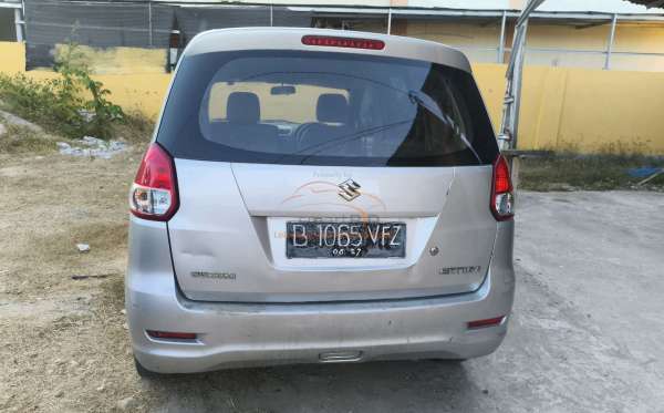 SUZUKI ERTIGA