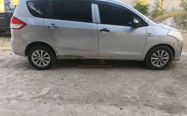 SUZUKI ERTIGA