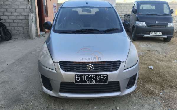 SUZUKI ERTIGA
