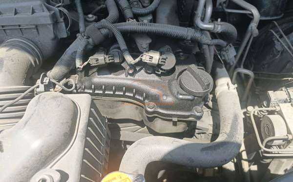 TOYOTA  AVANZA  VELOZ