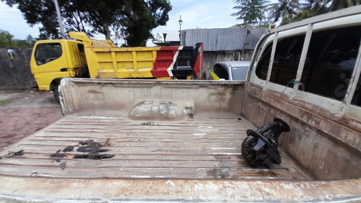 MITSUBISHI  TRITON HDX SC