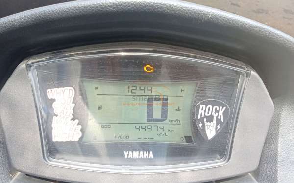 YAMAHA NMAX 155