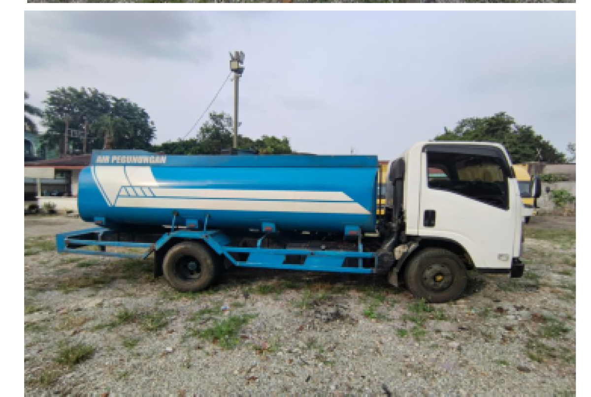 ISUZU  NMR 81U