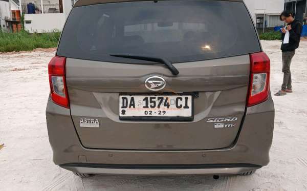 DAIHATSU SIGRA M