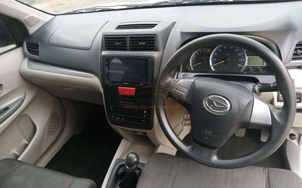 DAIHATSU XENIA R