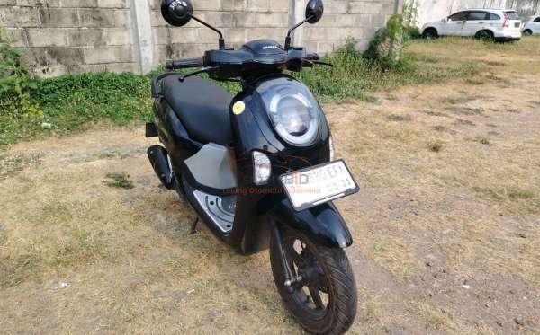 HONDA  SCOOPY
