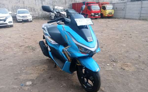 HONDA PCX 160