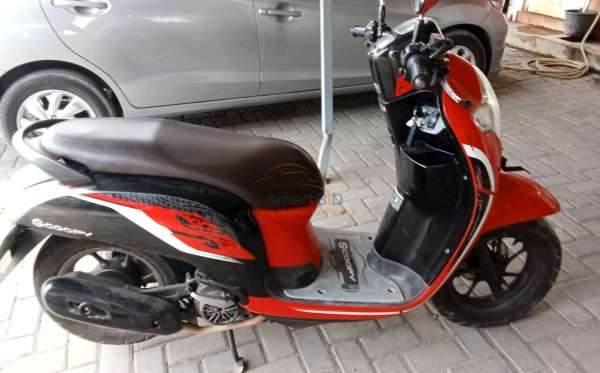 HONDA SCOOPY