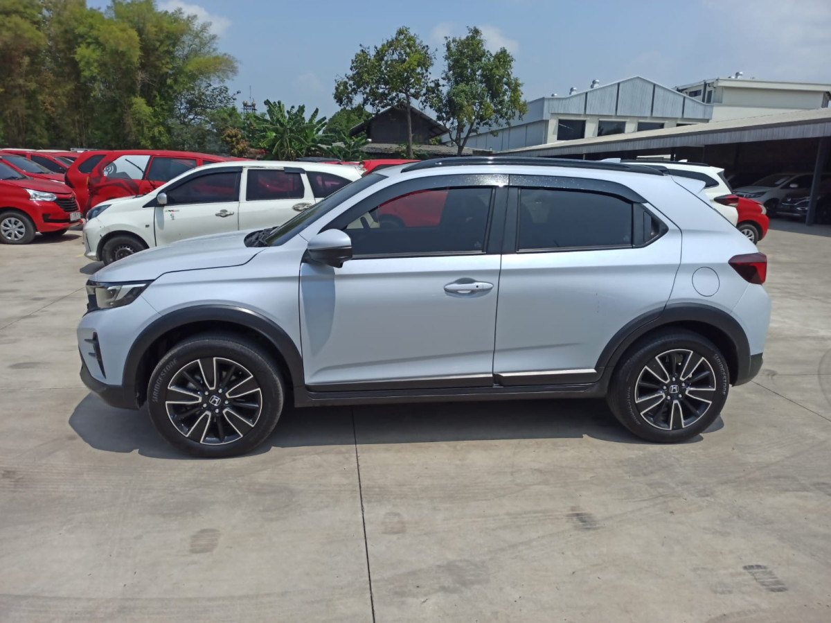 HONDA  WRV DG48 1.5 RS CVT Z