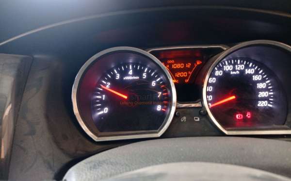 NISSAN  LIVINA GRAND  1.5 X – GEAR