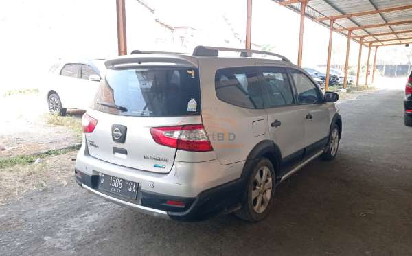 NISSAN  LIVINA GRAND  1.5 X – GEAR