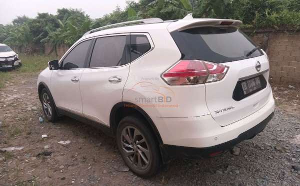 NISSAN X TRAIL 2.5