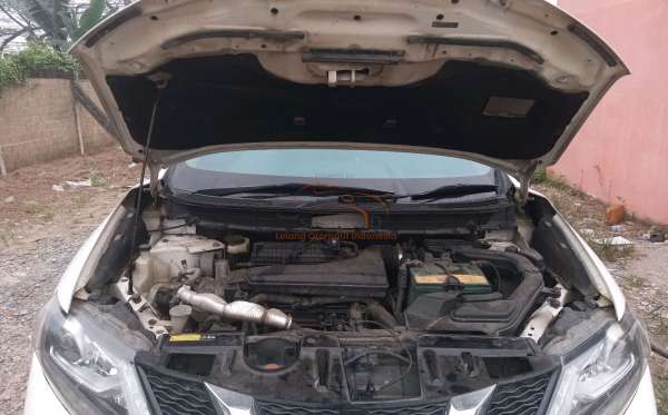 NISSAN X TRAIL 2.5