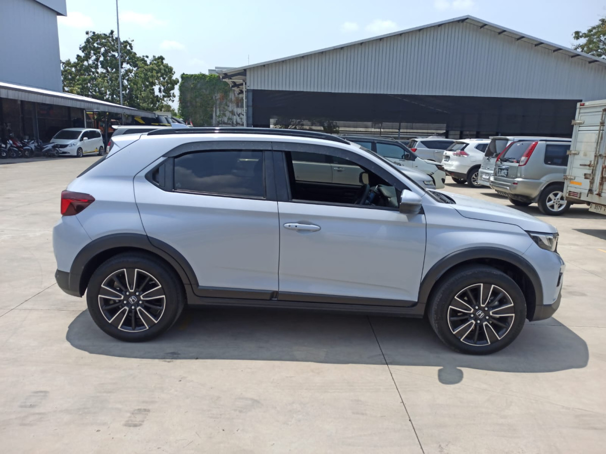 HONDA  WRV DG48 1.5 RS CVT Z