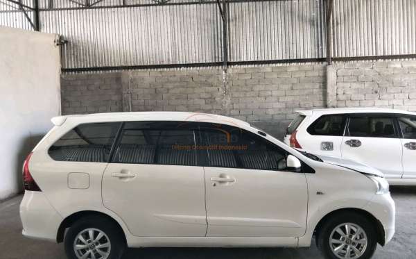 TOYOTA  AVANZA  G